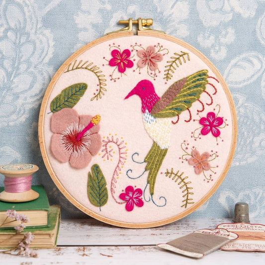 Hummingbird Appliqué Hoop Craft Kit - Corinne Lapierre