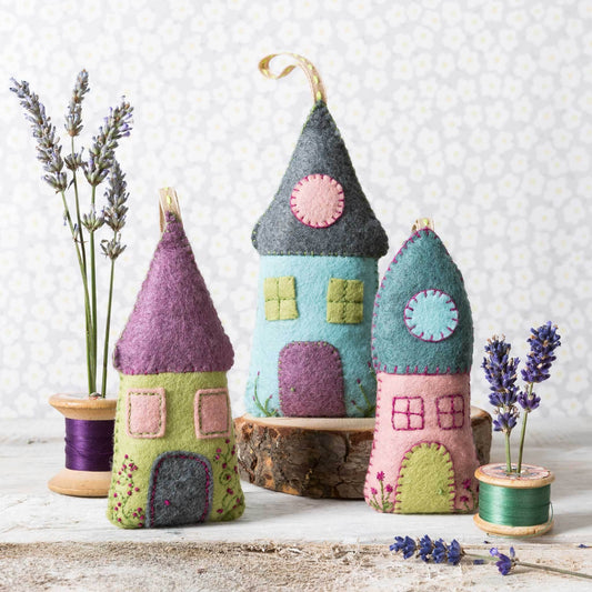 Lavender Houses Felt Craft Kit - Corinne Lapierre
