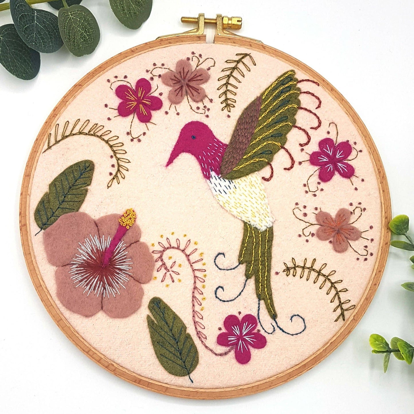 Hummingbird Appliqué Hoop Craft Kit - Corinne Lapierre