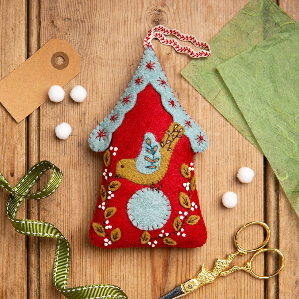 Folk Birdhouse Felt Craft Mini Kit - Corinne Lappiere