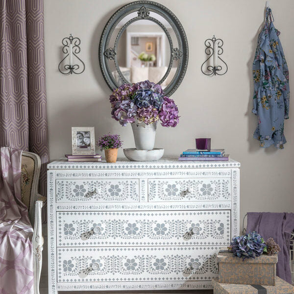 Casement, Light Warm White Furniture Paint, Fusion Mineral Paint