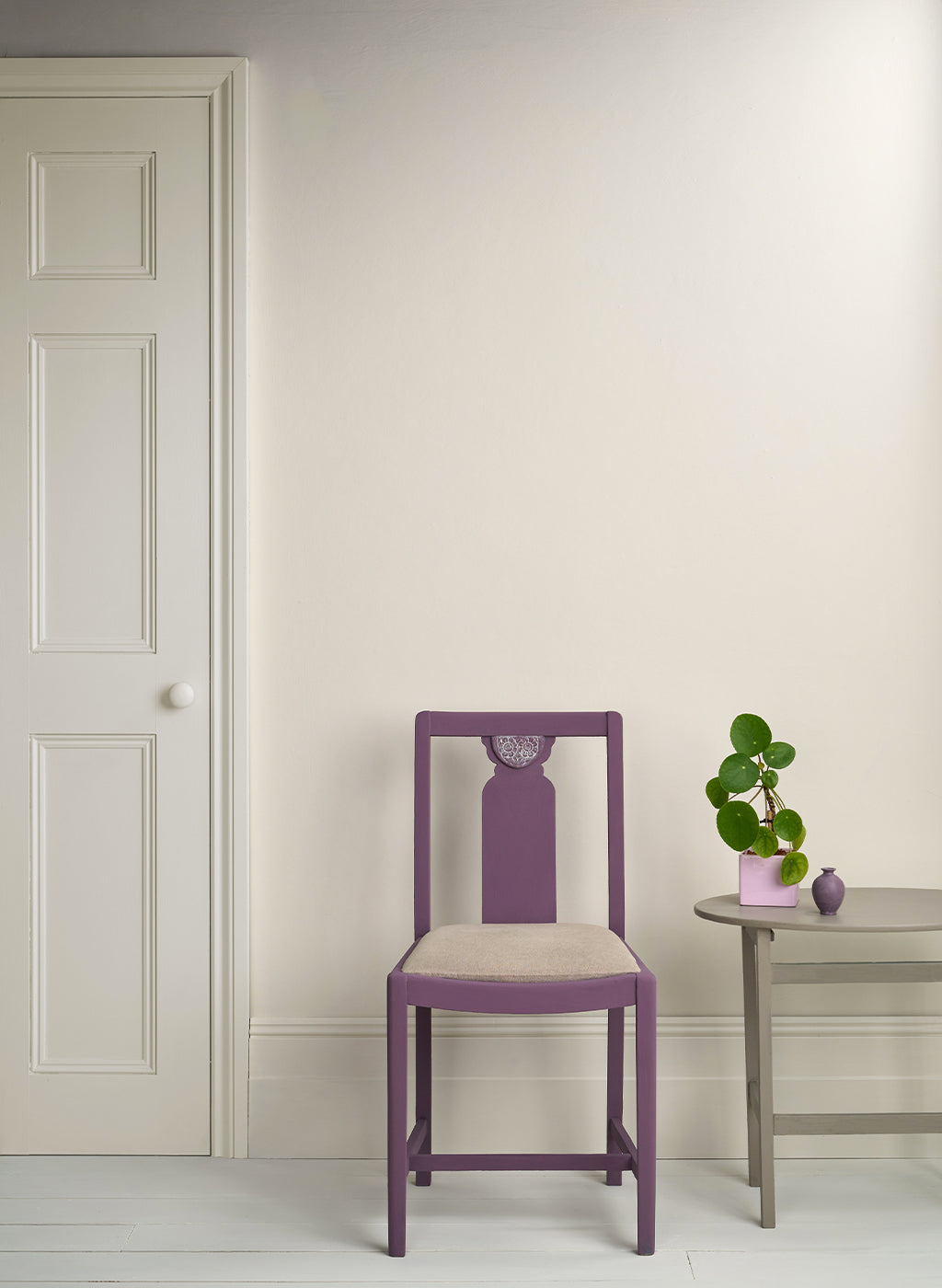 Old White - Annie Sloan Satin Paint