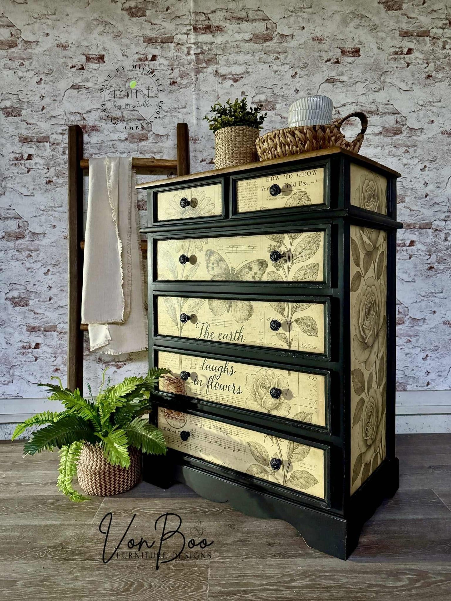 Botanical Illustration II Decoupage Paper - MINT by Michelle Pairs Collection