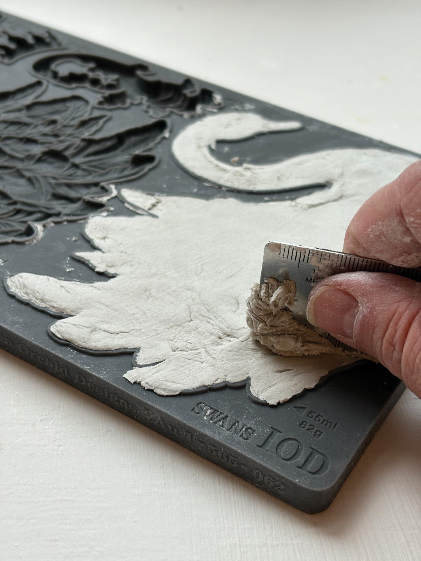 Swan Mould by IOD - Iron Orchid Designs