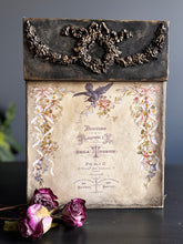 Load image into Gallery viewer, Wreaths and Swags Mould by IOD - Iron Orchid Designs