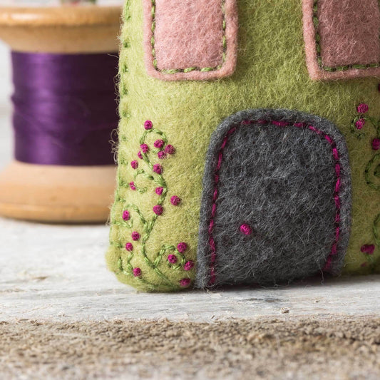 Lavender Houses Felt Craft Kit - Corinne Lapierre