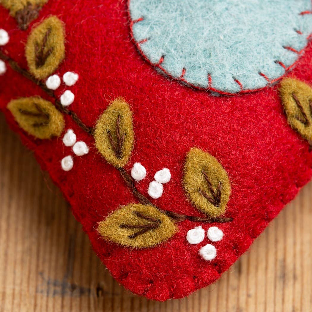 Folk Birdhouse Felt Craft Mini Kit - Corinne Lappiere