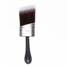 Load image into Gallery viewer, Paint brushes with black bristles and silver ferrules on a white background