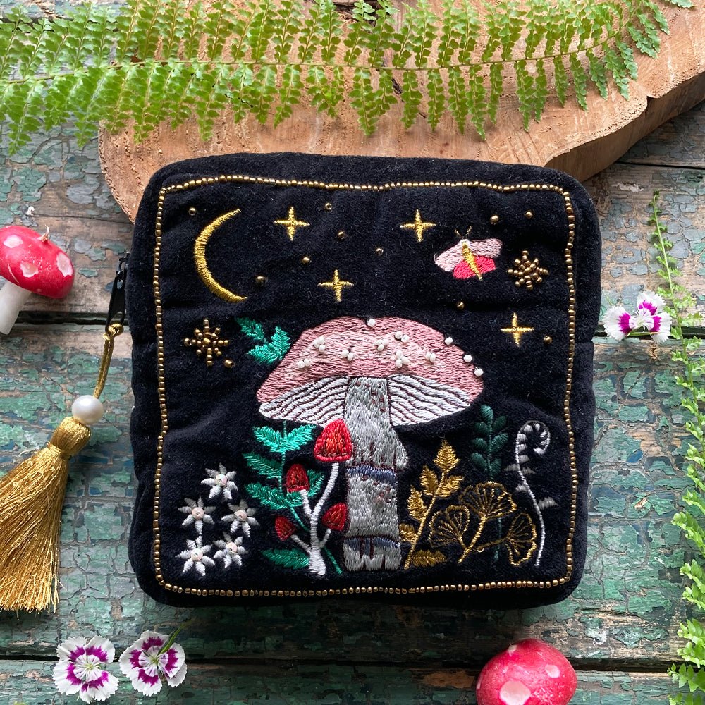 Make Up Bag - Forage by House of Disaster