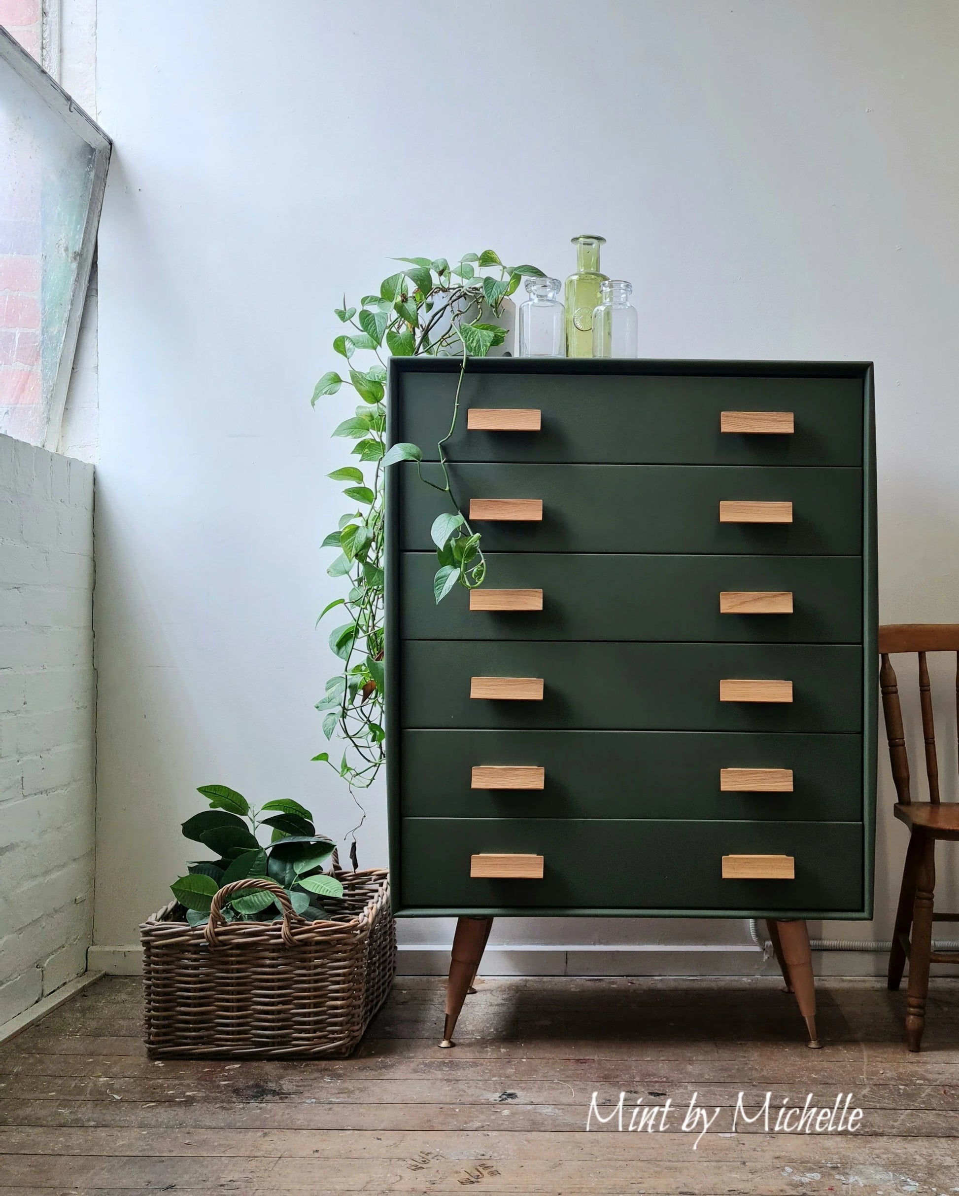 Riverbank, Dark Green Mineral Paint for Furniture, MINT by Michelle