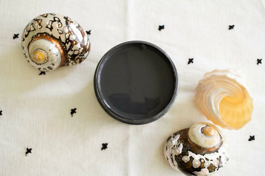 Black Sands - Dixie Belle Silk All-In-One Mineral Paint