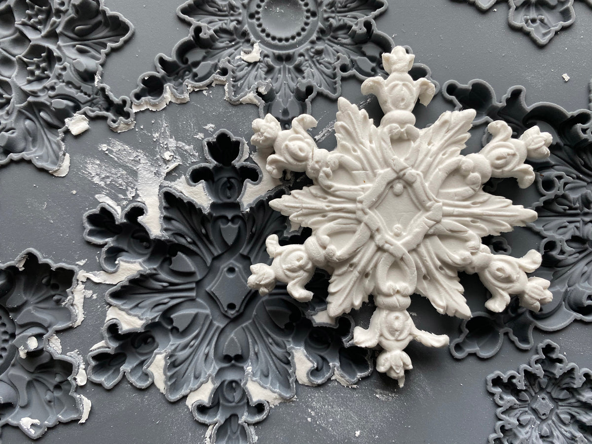 Snowflakes Mould | Iron Orchid Designs *LIMITED RELEASE*