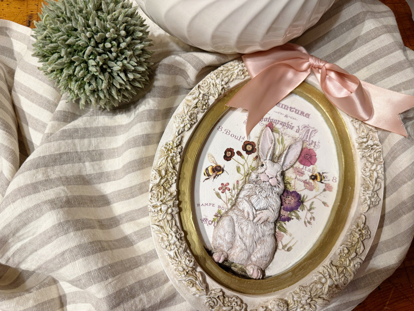 Les Lapins Mould by IOD - Iron Orchid Designs